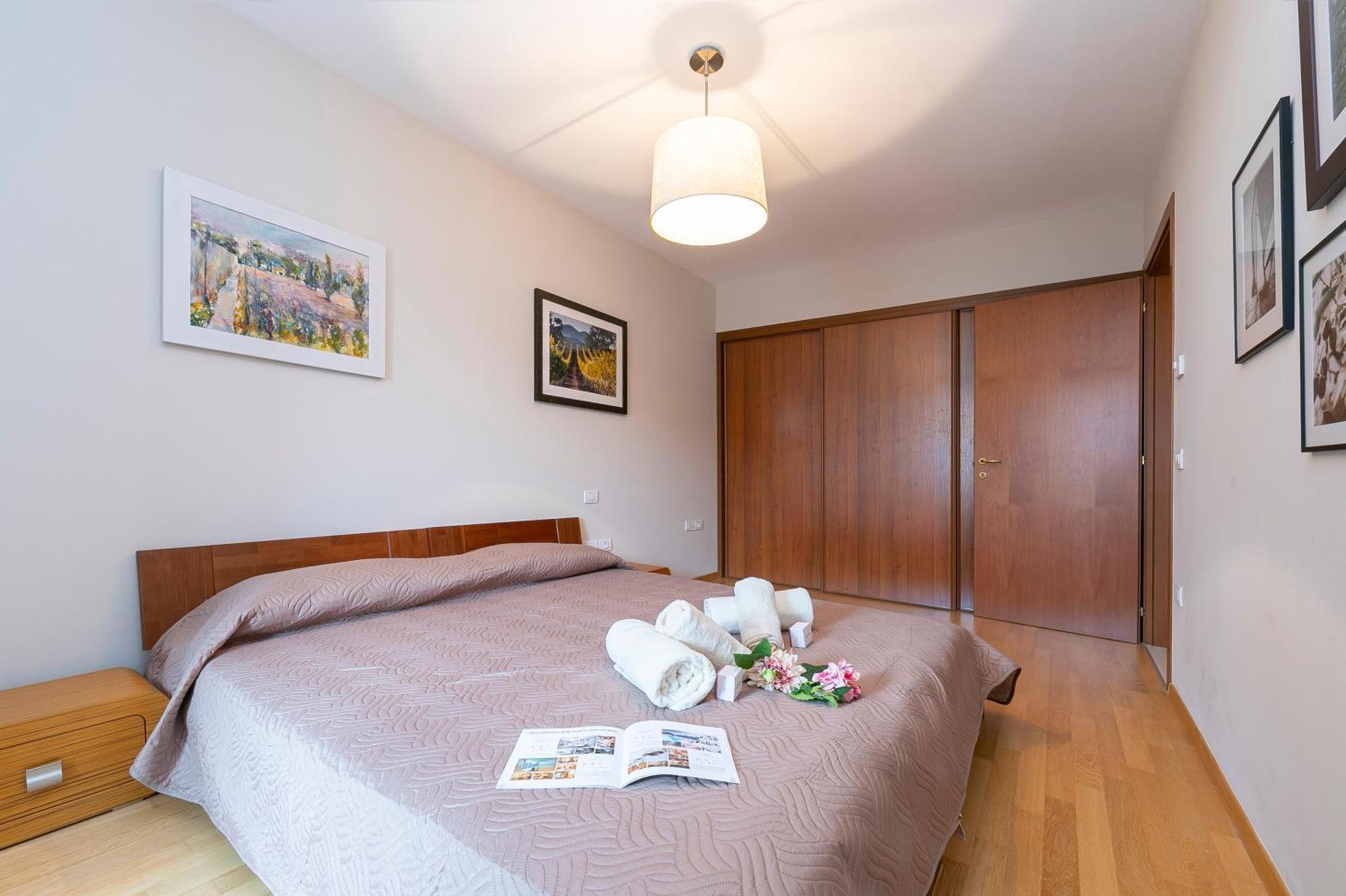 Casa Margherita Few Minutes From Lake - Happy Rentals 加尔达湖滨 外观 照片