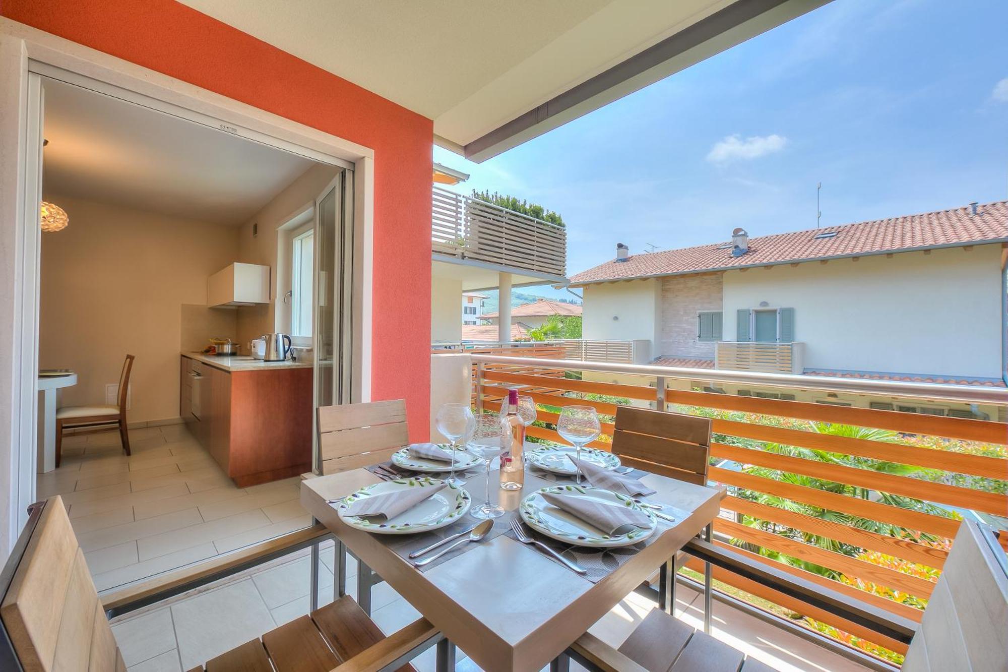 Casa Margherita Few Minutes From Lake - Happy Rentals 加尔达湖滨 外观 照片