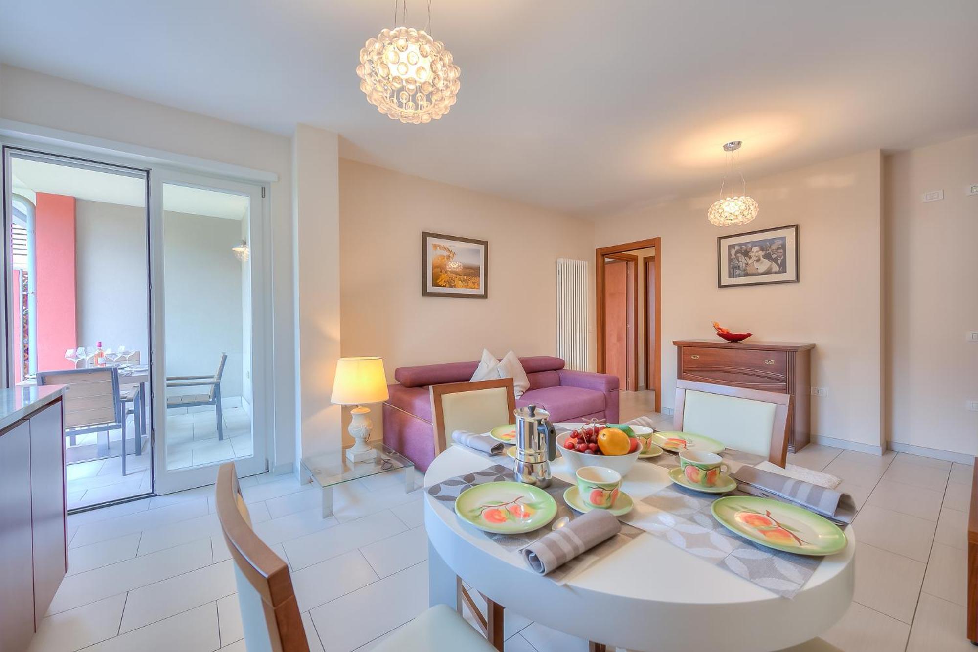 Casa Margherita Few Minutes From Lake - Happy Rentals 加尔达湖滨 外观 照片